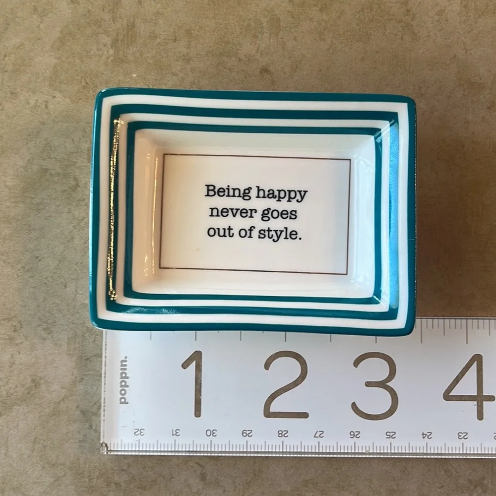 Two’s Company Petite Wise Saying Trinket Tray